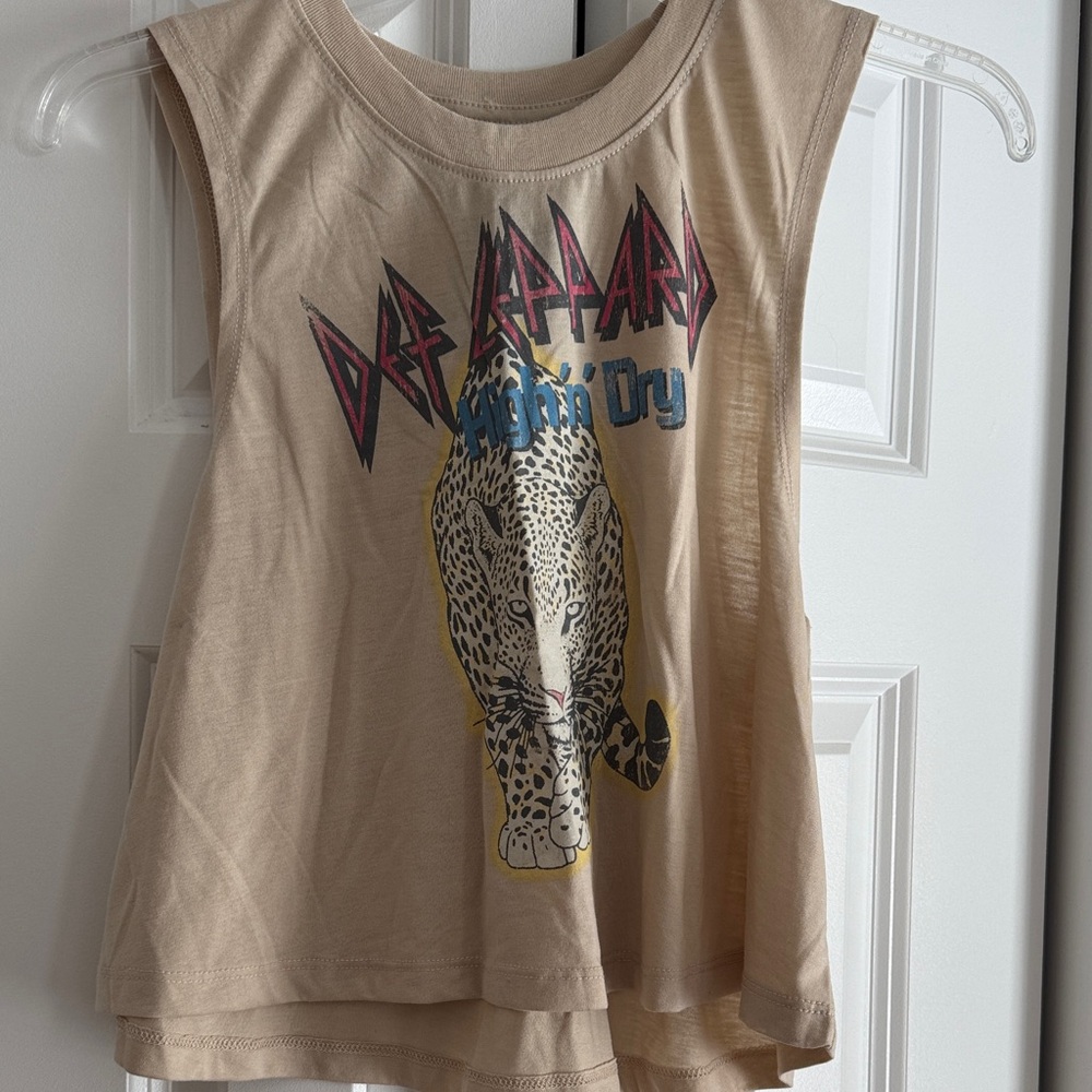 NWT-Tan Graphic Tank Top